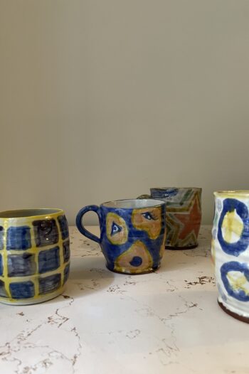 Taza de Cerámica de Matthew Weir - Imagen 2