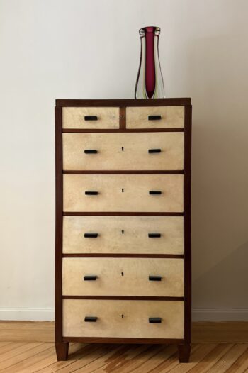 Cómoda de Jacques Adnet