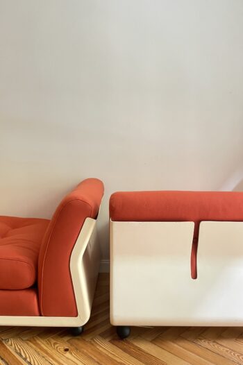 Armchair "Amanta" by Mario Bellini
