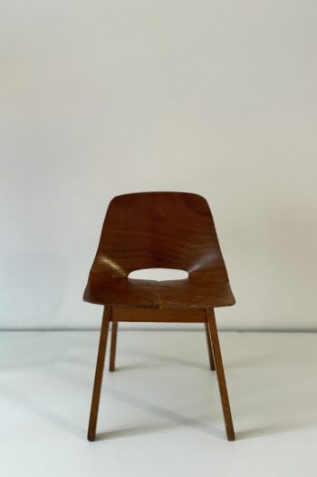Silla en Miniatura de Pierre Guariche - Imagen 3