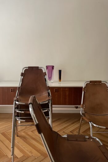 Sillas "Les Arcs'' de Charlotte Perriand - Imagen 4