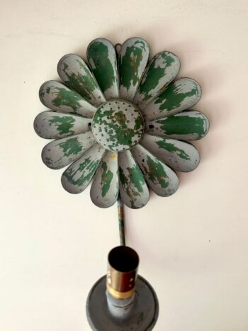 Pareja de Apliques de Zinc con Forma de Gran Flor - Imagen 11