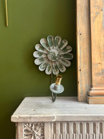 Pareja de Apliques de Zinc con Forma de Gran Flor - Imagen 3